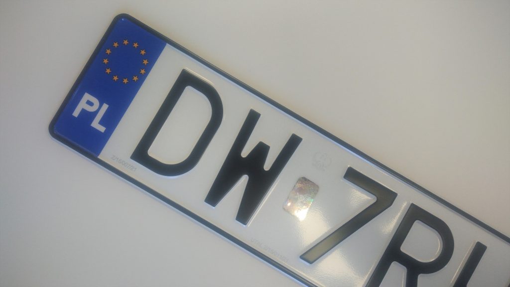 nowa stara tablica z logo UE podlega zachowaniu po 31 stycznia 2022